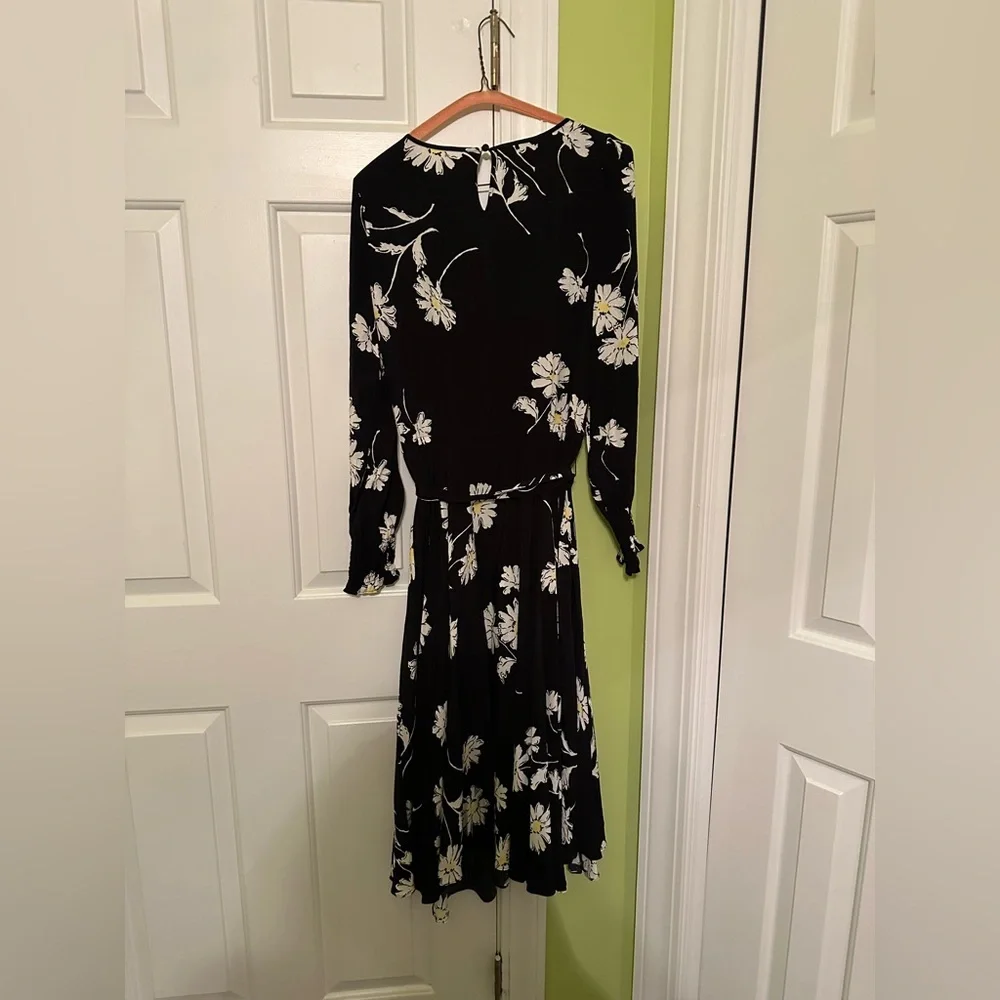 NWT Talbots Black Vintage Style Daisy Fit and Flare Dress Size 6 - Picture 6 of 13